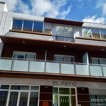 El Patio Aparthotel *
